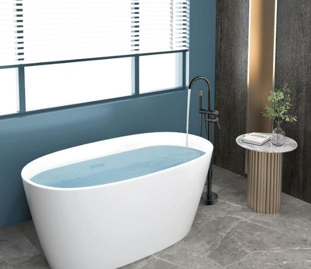 Freestanding Matte Black Floor-Mounted Tub Filler Faucet with Gooseneck